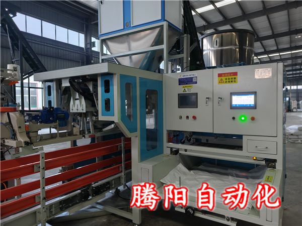 全自動包裝機(jī)無人參與加速企業(yè)實現(xiàn)黑燈工廠
