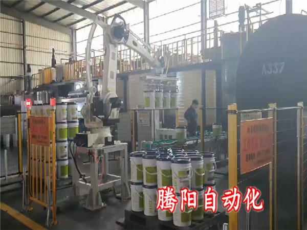 桶裝肥料碼垛機(jī)器人